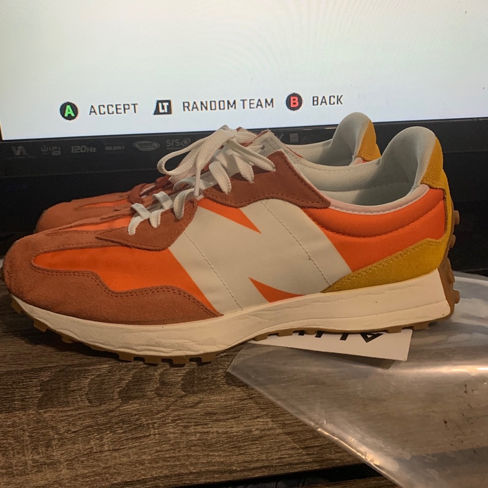 New balance 327
